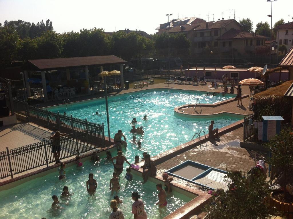 Happy Camping Village Bellaria-Igea Marina Zewnętrze zdjęcie